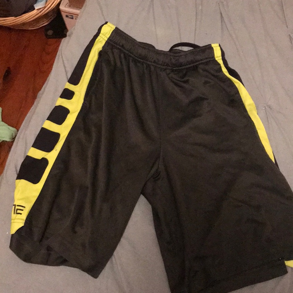 Nike elite athletic shorts